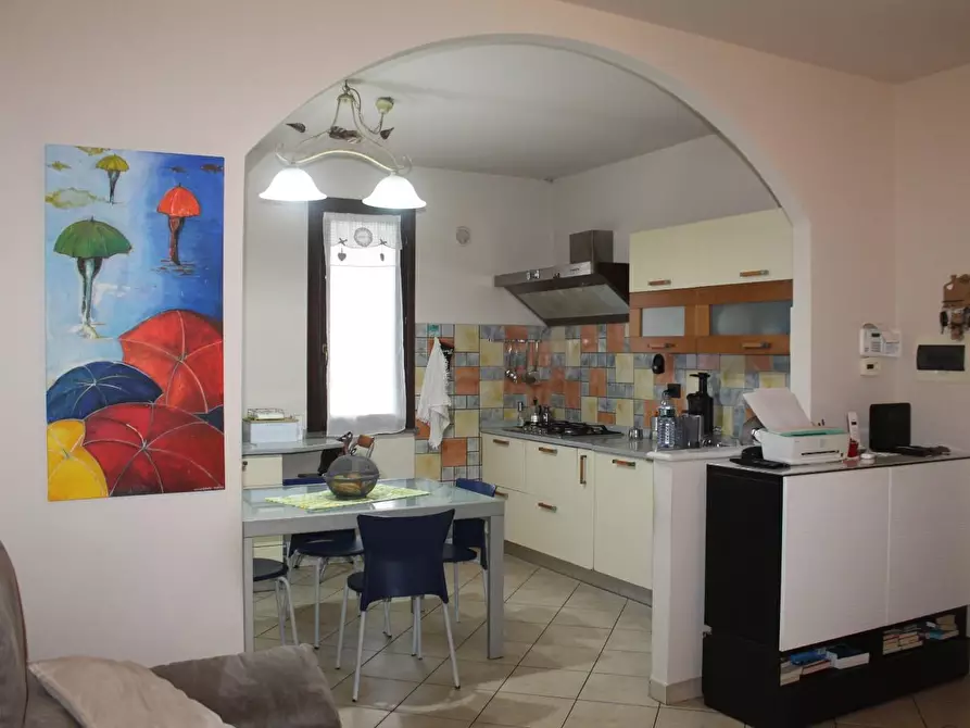 Immagine 8 di Villetta a schiera in vendita  a Santa Maria A Monte