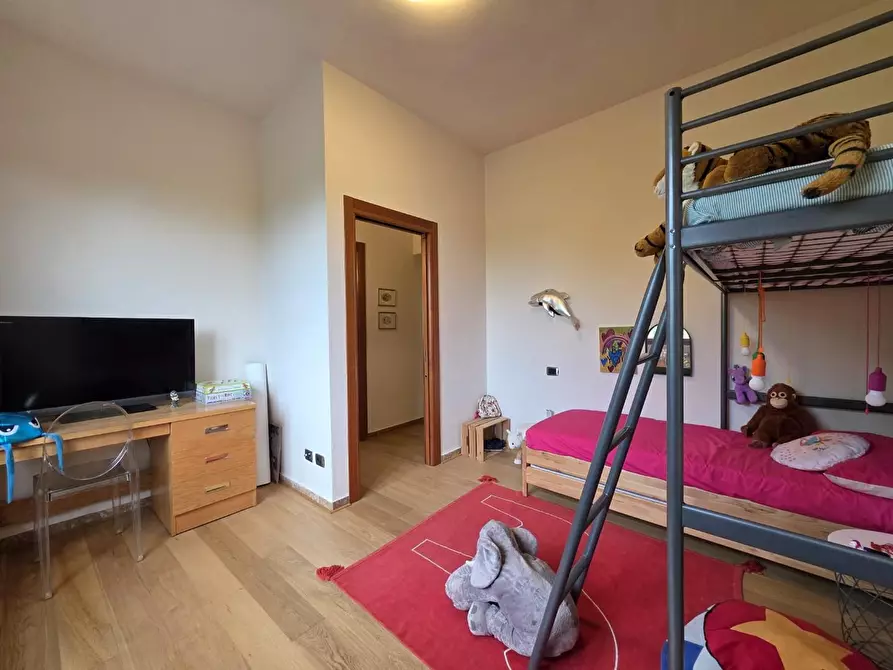 Immagine 22 di Villa in vendita  a Crespina Lorenzana
