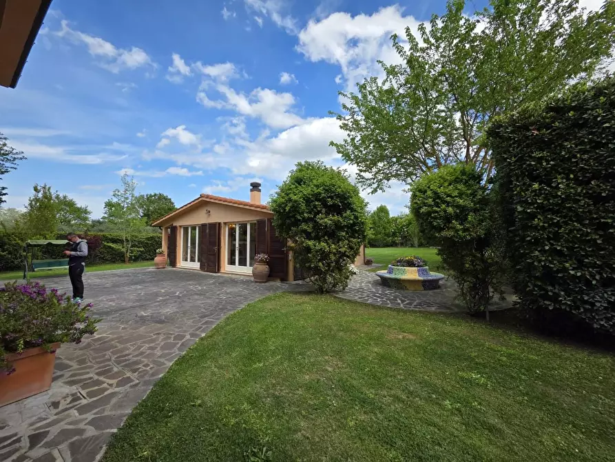 Immagine 53 di Villa in vendita  a Crespina Lorenzana