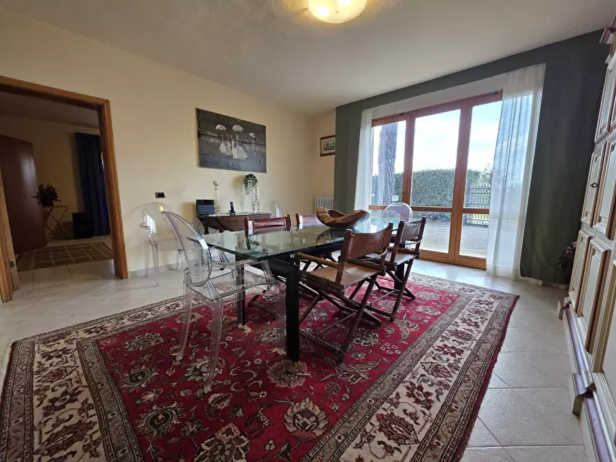 Immagine 38 di Villa in vendita  a Crespina Lorenzana
