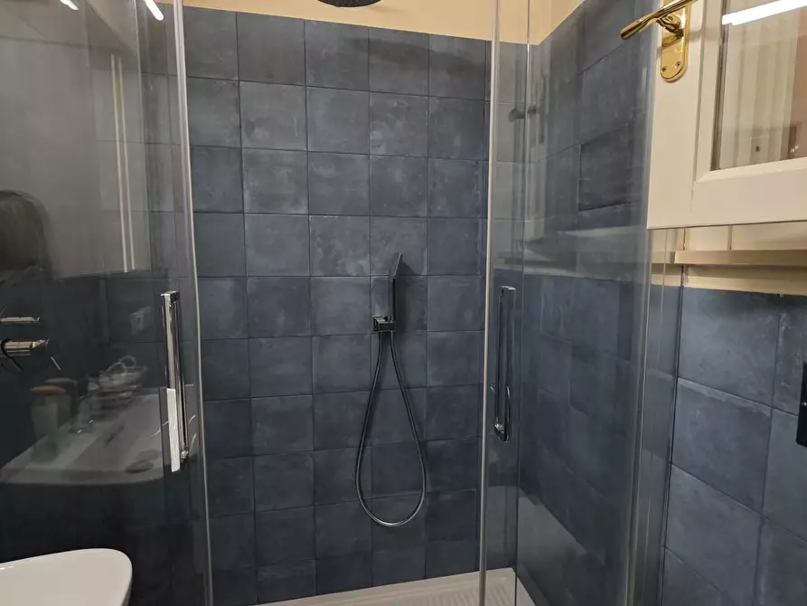 Immagine 51 di Villa in vendita  a Crespina Lorenzana
