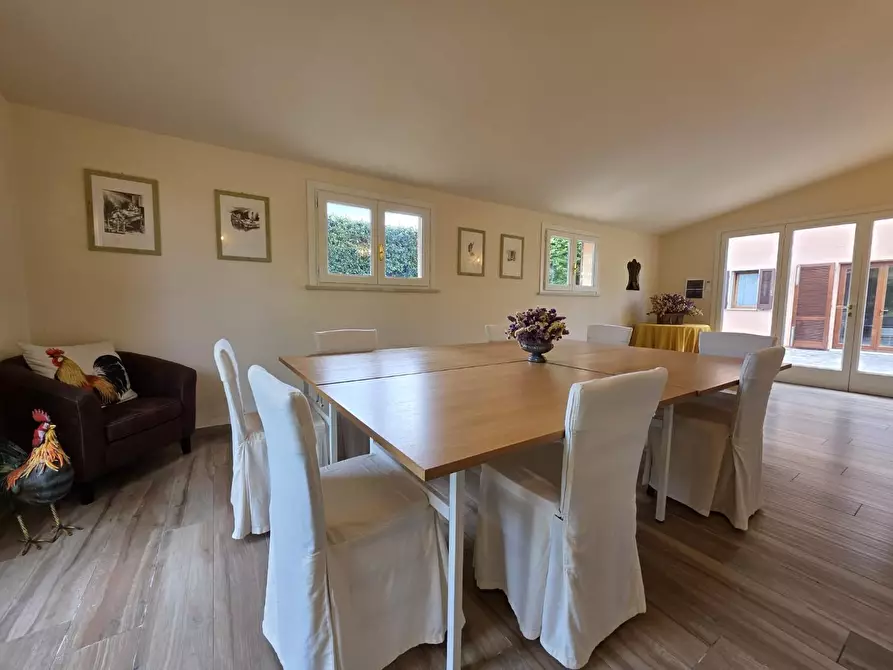 Immagine 57 di Villa in vendita  a Crespina Lorenzana