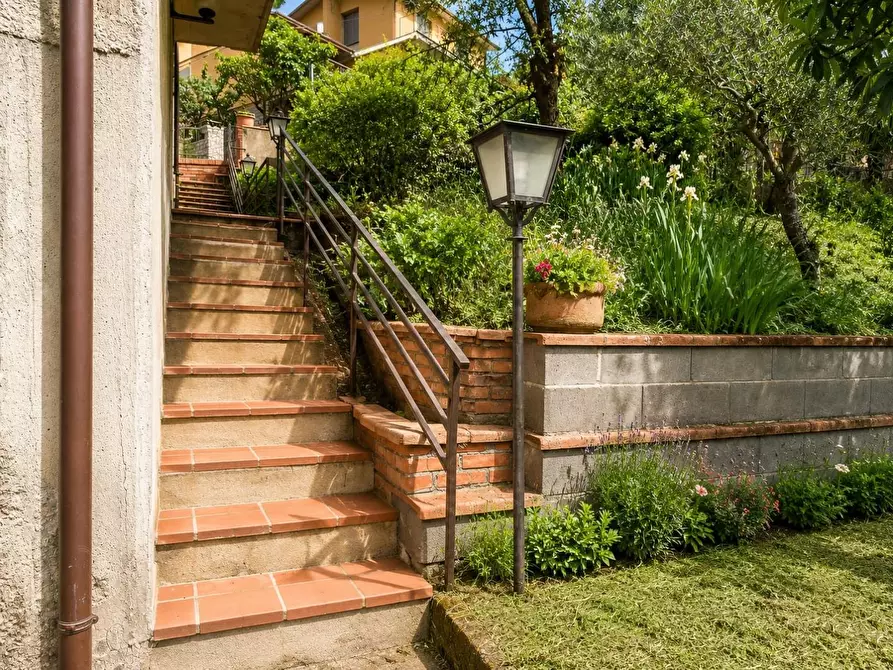 Immagine 4 di Villa in vendita  a Torrita Di Siena