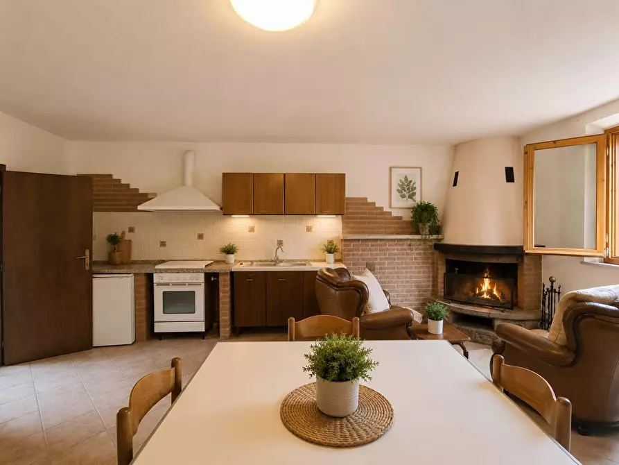 Immagine 27 di Villa in vendita  a Torrita Di Siena