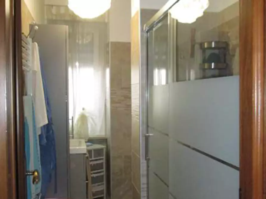 Immagine 10 di Appartamento in vendita  a Torino