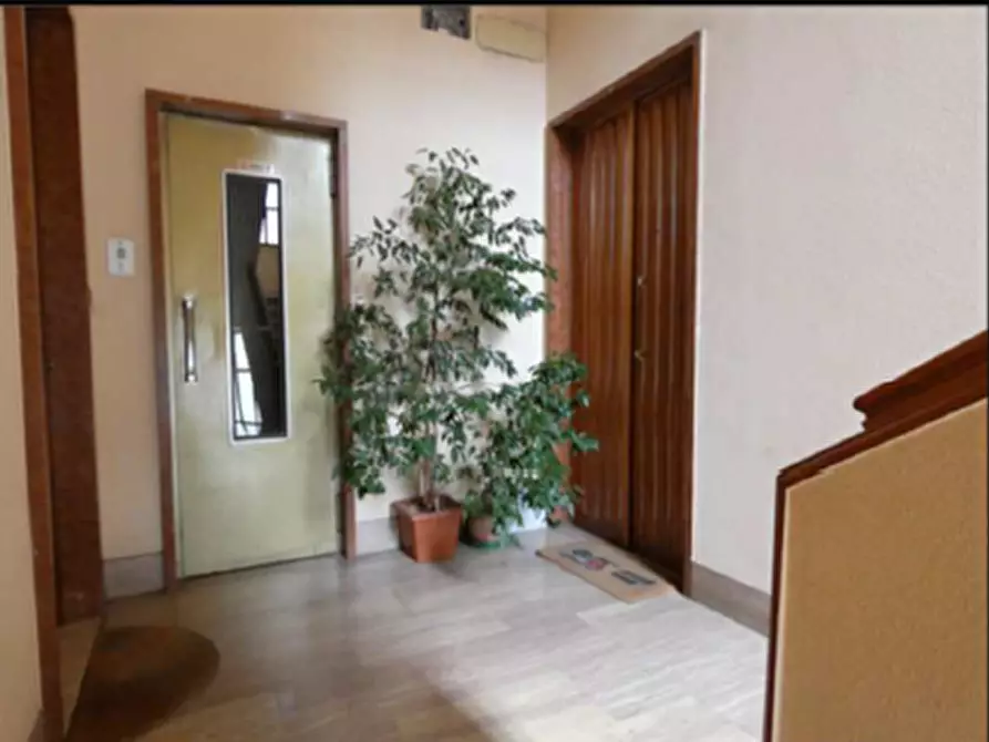 Immagine 4 di Appartamento in vendita  a Torino