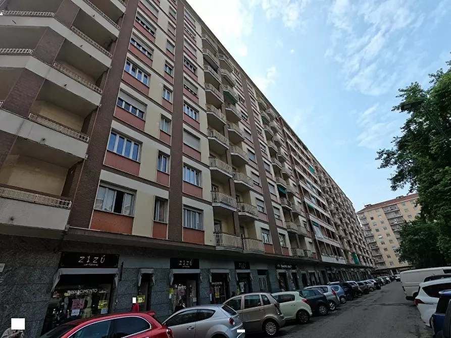 Immagine 1 di Appartamento in vendita  a Torino