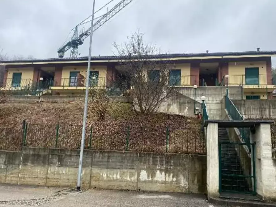 Immagine 33 di Palazzo in vendita  a Castiglione Torinese