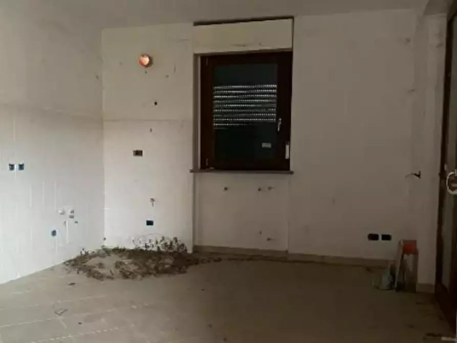 Immagine 26 di Palazzo in vendita  a Castiglione Torinese