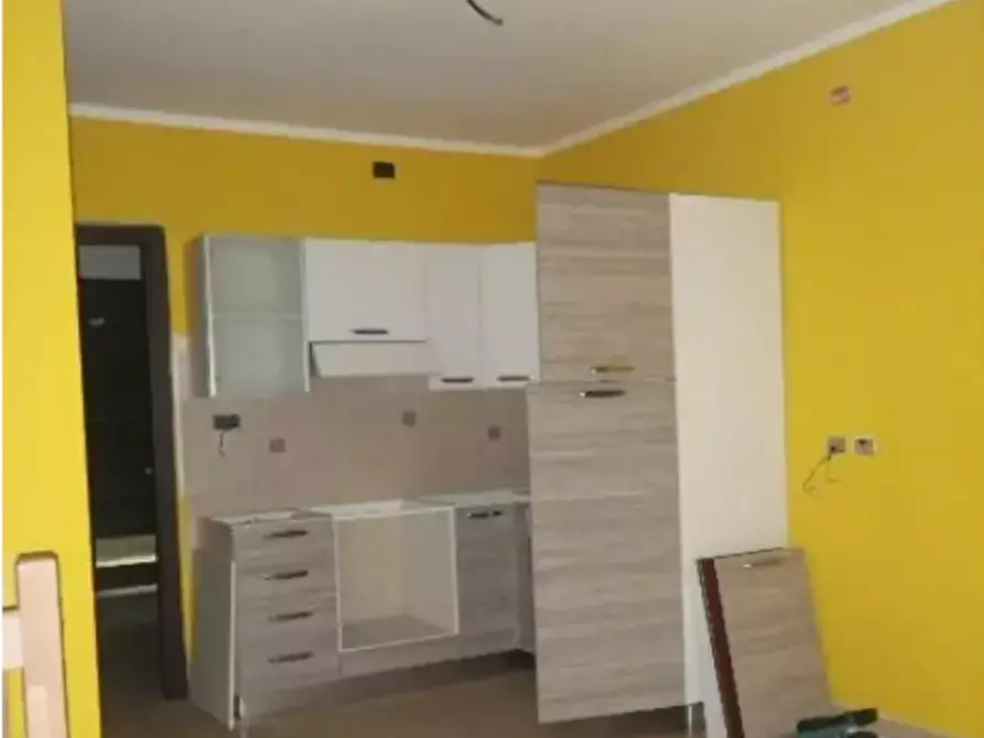 Immagine 10 di Palazzo in vendita  a Castiglione Torinese