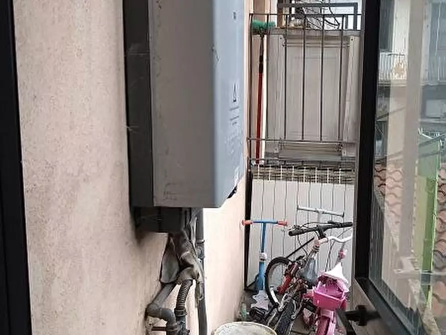 Immagine 12 di Appartamento in vendita  a Torino