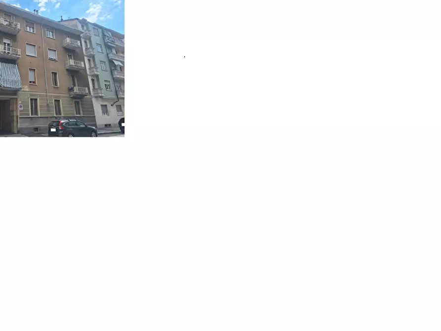 Immagine 2 di Appartamento in vendita  a Torino