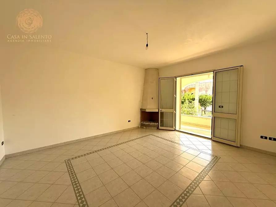 Immagine 10 di Casa indipendente in vendita  a Castrignano Del Capo