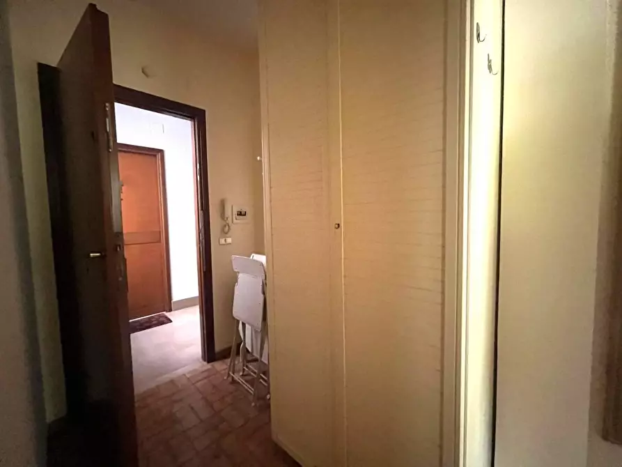 Immagine 6 di Appartamento in vendita  a Livorno