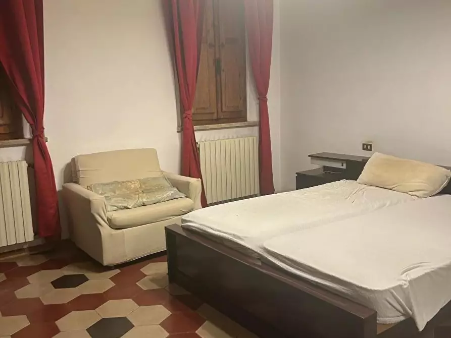 Immagine 10 di Villa in vendita  a Viareggio
