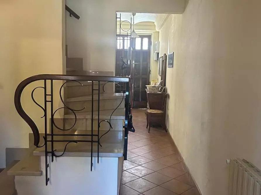 Immagine 6 di Villa in vendita  a Viareggio