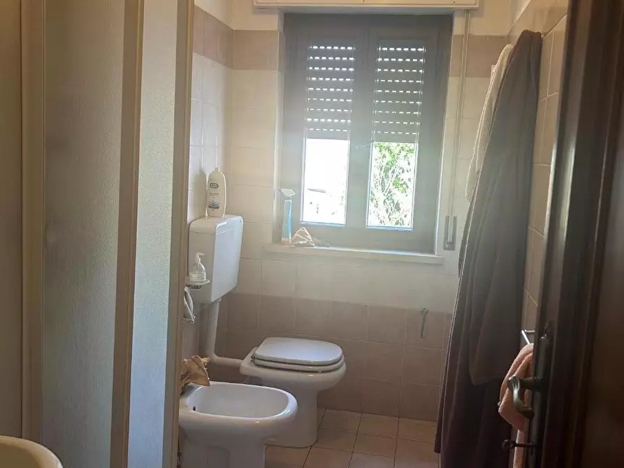 Immagine 16 di Villa in vendita  a Viareggio