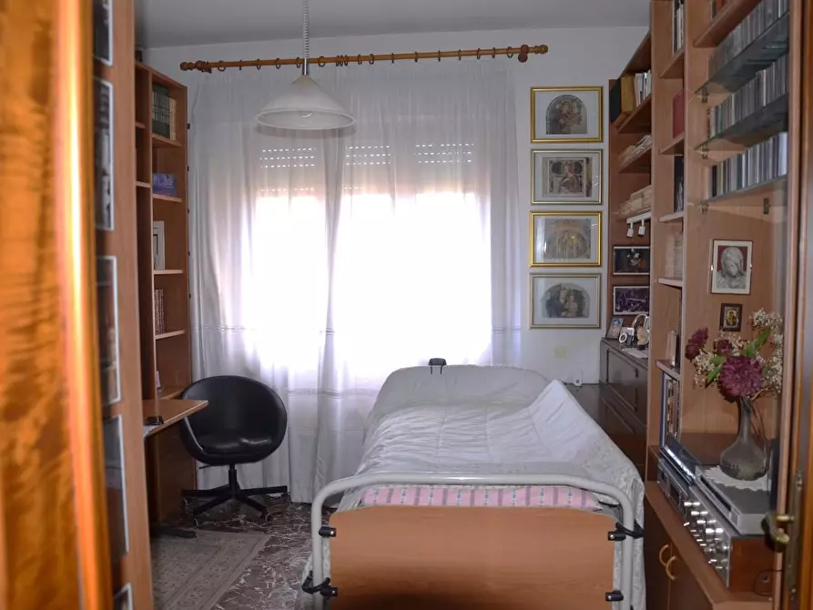 Immagine 12 di Casa bifamiliare in vendita  a Vecchiano