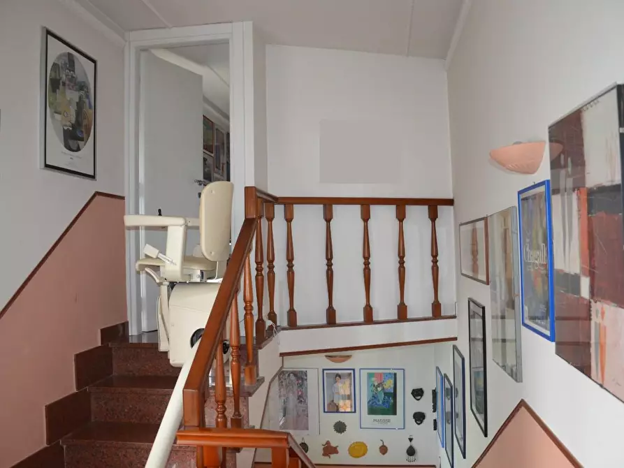 Immagine 13 di Casa bifamiliare in vendita  a Vecchiano