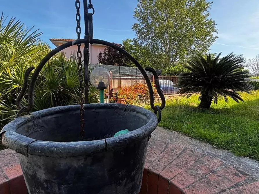 Immagine 2 di Casa bifamiliare in vendita  a Pisa