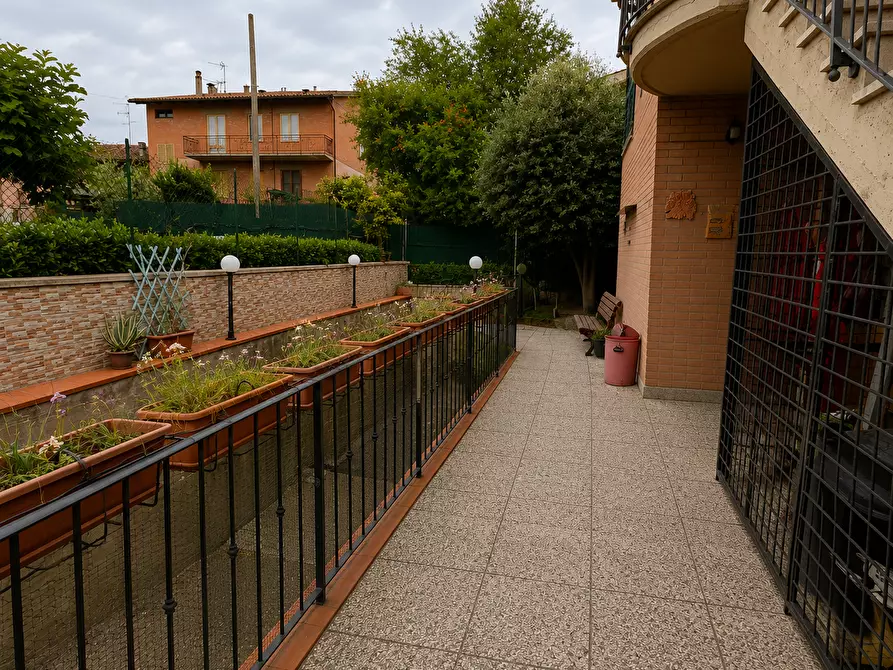 Immagine 6 di Terratetto in vendita  a Colle Di Val D'elsa