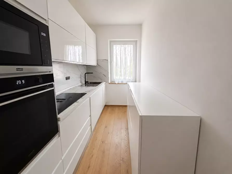 Immagine 5 di Appartamento in vendita  a Cascina