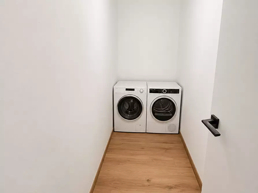 Immagine 12 di Appartamento in vendita  a Cascina