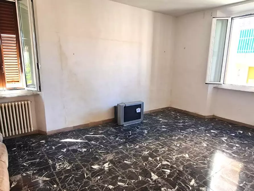 Immagine 3 di Appartamento in vendita  a Livorno