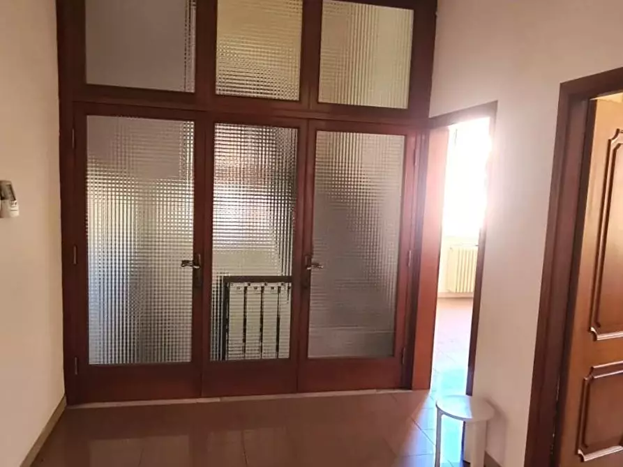 Immagine 1 di Appartamento in vendita  a Livorno