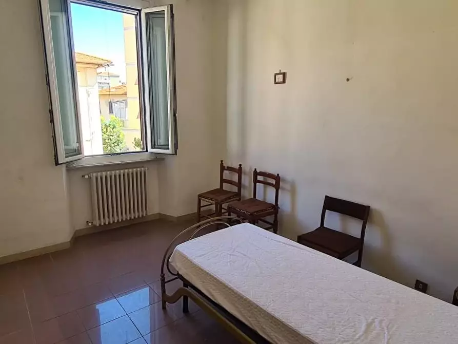 Immagine 10 di Appartamento in vendita  a Livorno