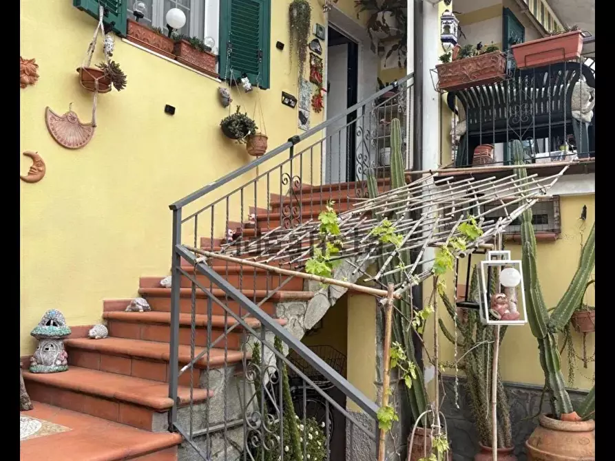 Immagine 1 di Casa indipendente in vendita  a Brugnato