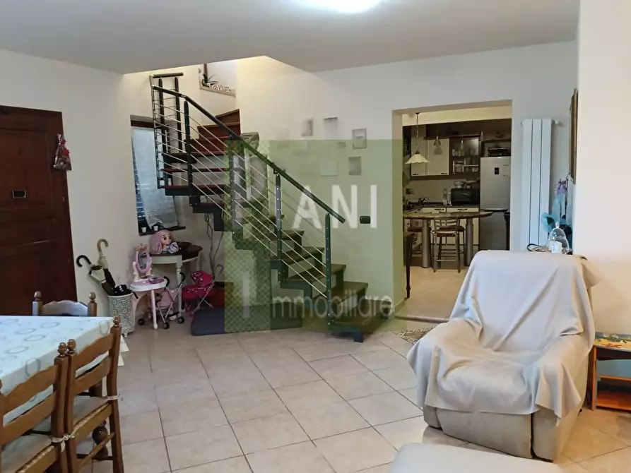 Immagine 5 di Villetta a schiera in vendita  a Livorno