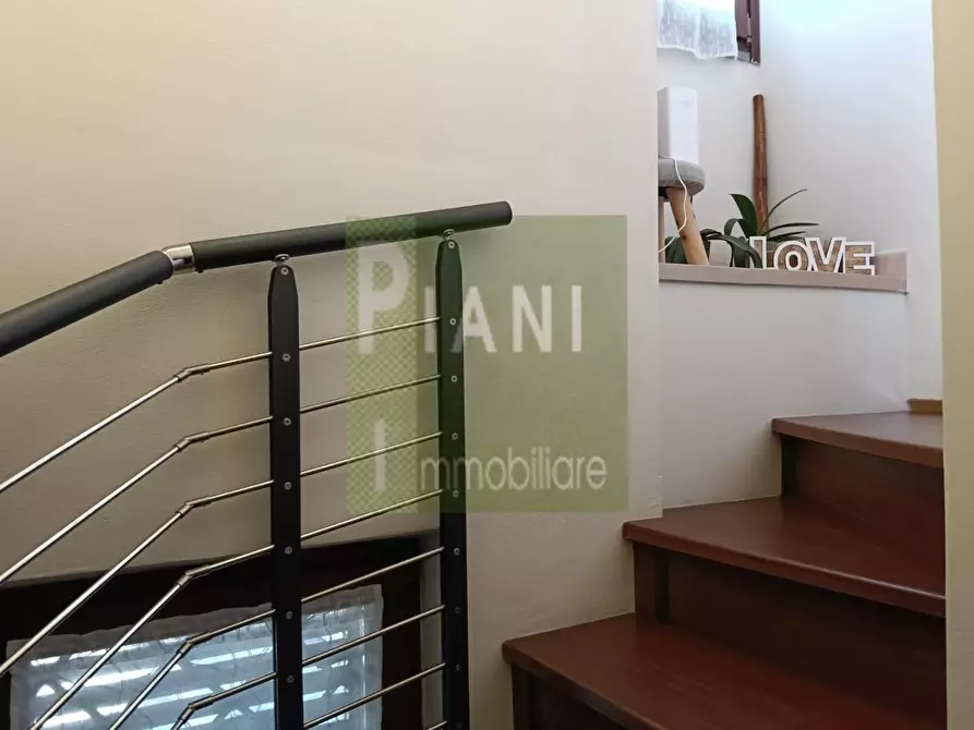 Immagine 13 di Villetta a schiera in vendita  a Livorno