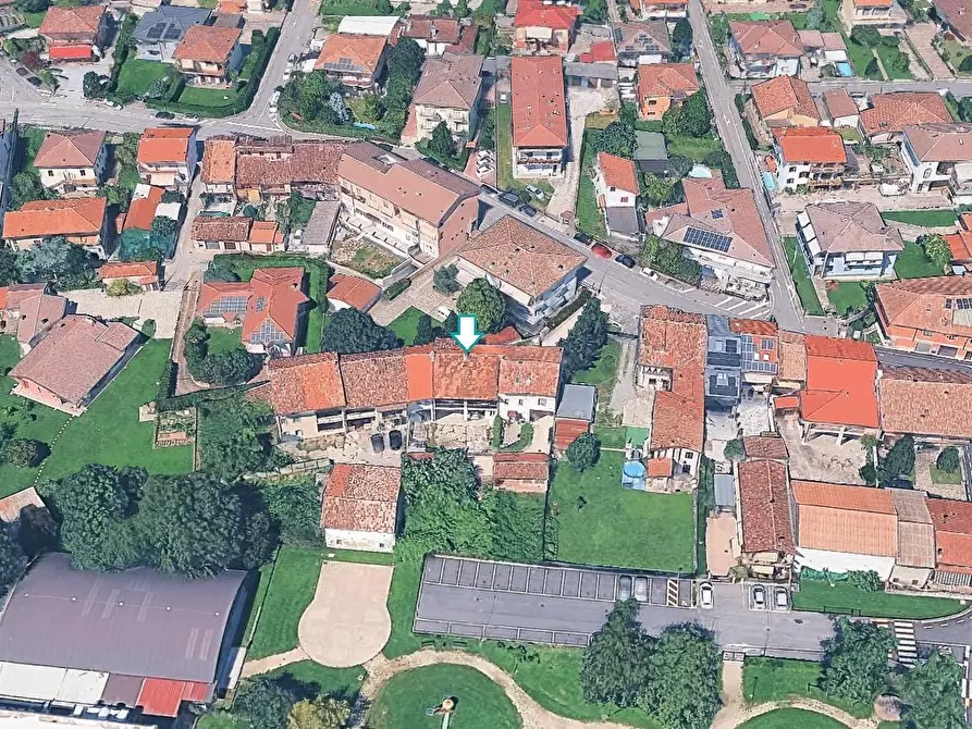 Immagine 2 di Casa semindipendente in vendita  a Fornovo San Giovanni