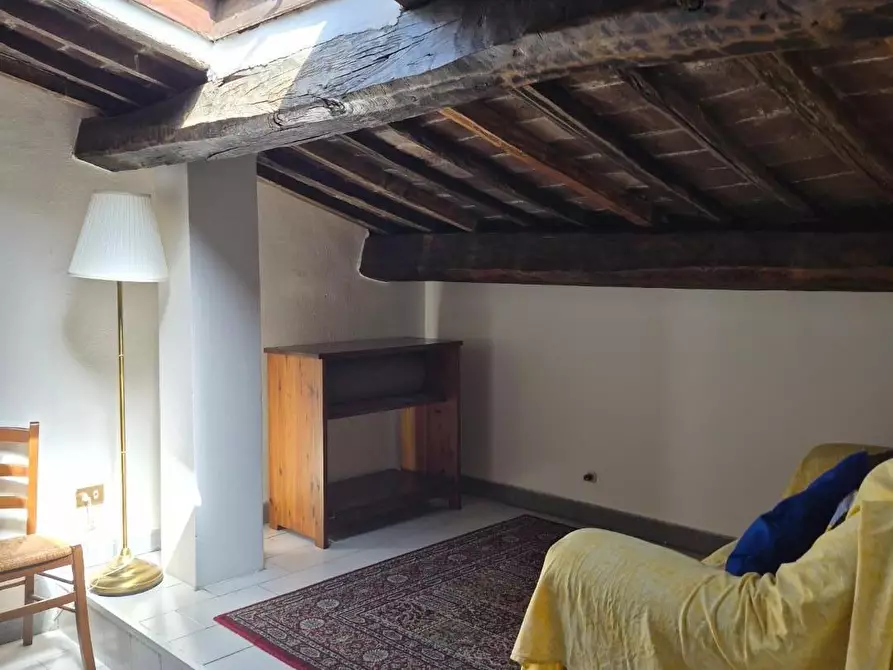 Immagine 16 di Mansarda in affitto  a Pisa