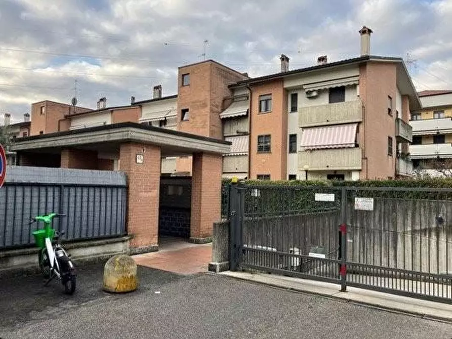 Immagine 1 di Appartamento in vendita  a Monza
