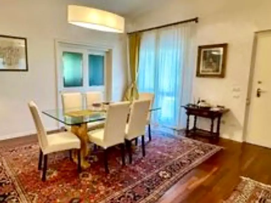 Immagine 5 di Villa in vendita  a Montelupo Fiorentino