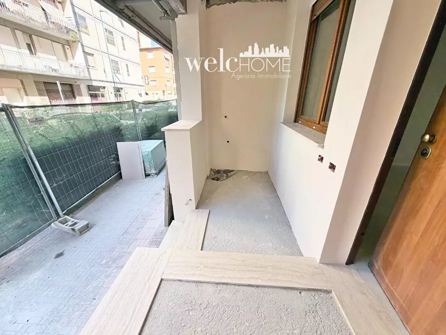 Immagine 21 di Appartamento in vendita  a Campi Bisenzio