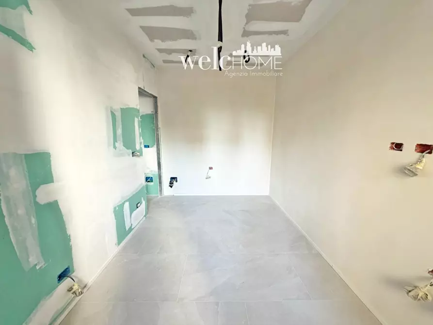 Immagine 11 di Appartamento in vendita  a Campi Bisenzio