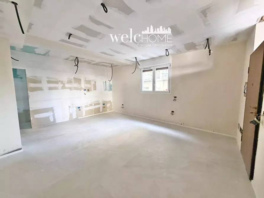 Immagine 2 di Appartamento in vendita  a Campi Bisenzio