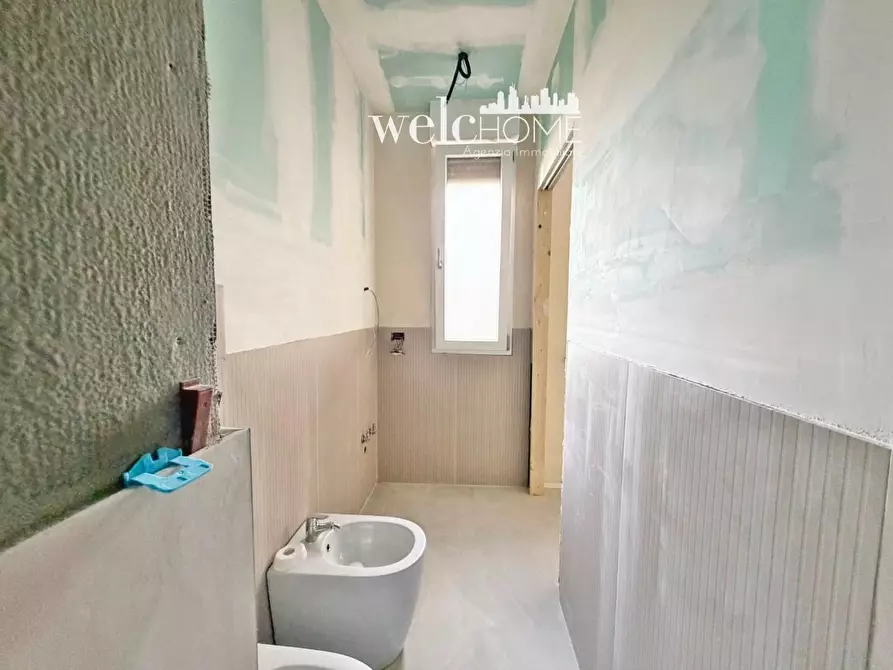 Immagine 15 di Appartamento in vendita  a Campi Bisenzio