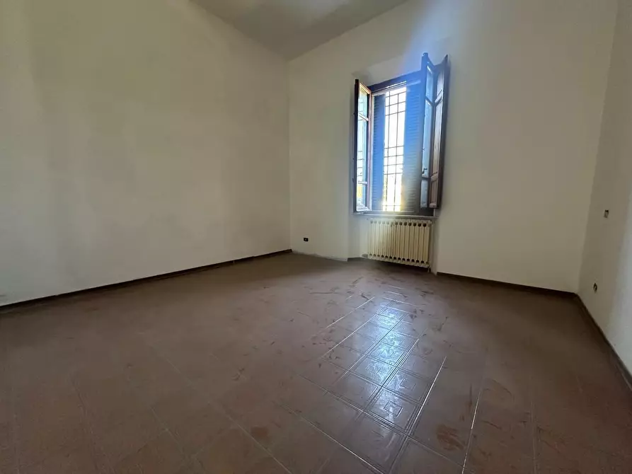 Immagine 28 di Appartamento in vendita  a Camaiore