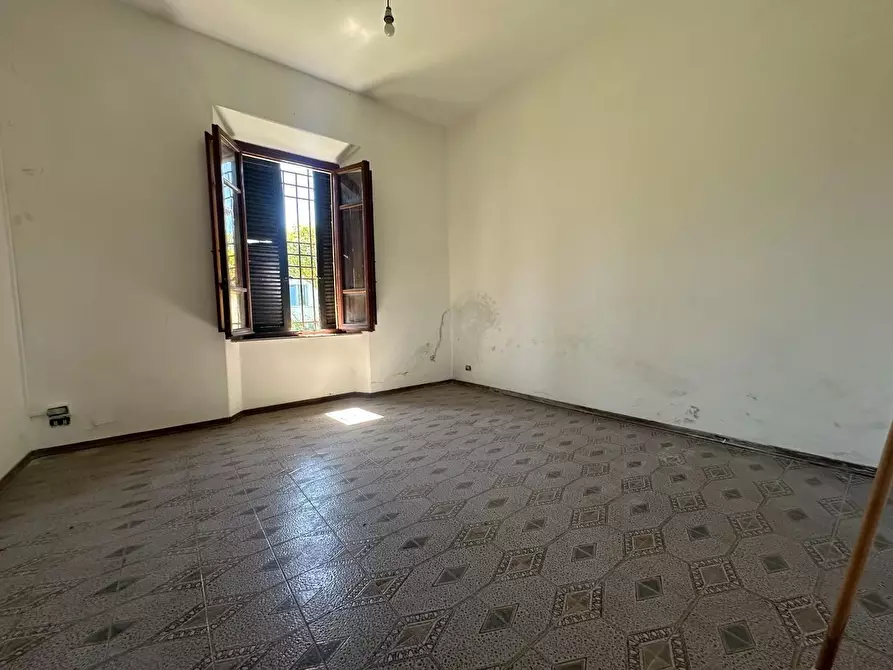 Immagine 5 di Appartamento in vendita  a Camaiore
