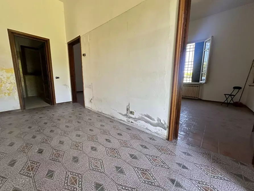 Immagine 3 di Appartamento in vendita  a Camaiore