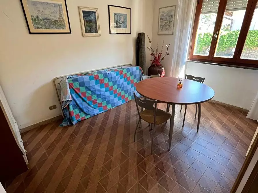 Immagine 20 di Appartamento in vendita  a Massa