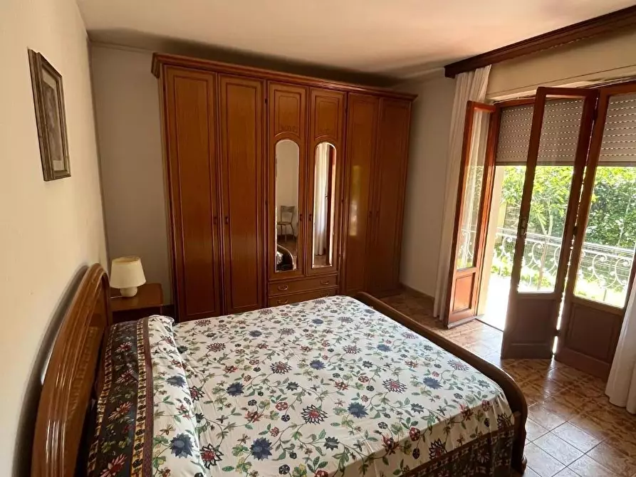 Immagine 14 di Appartamento in vendita  a Massa
