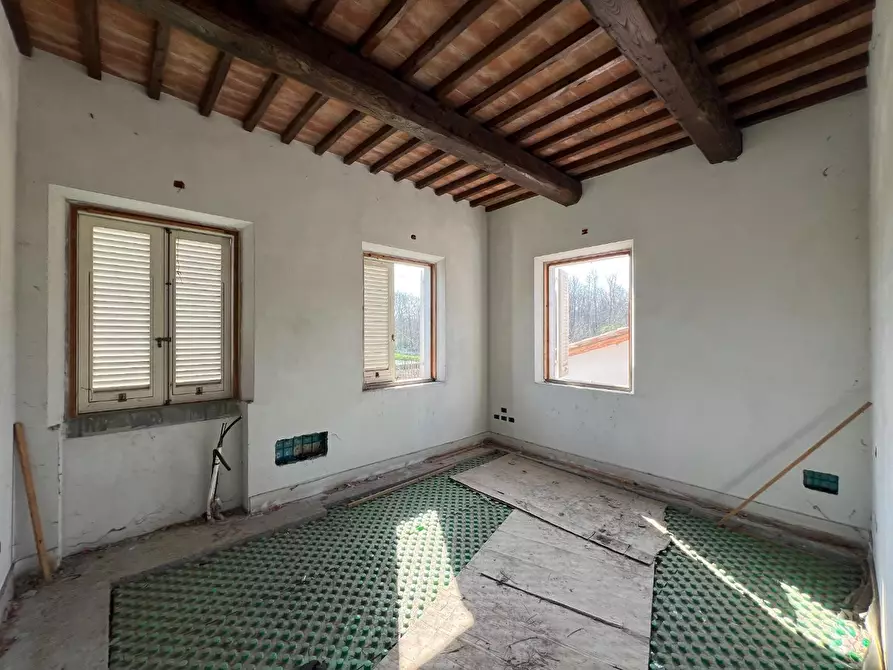 Immagine 28 di Villa in vendita  a Santa Maria A Monte