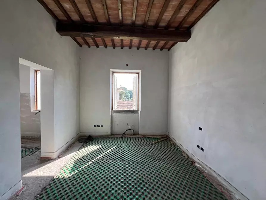 Immagine 30 di Villa in vendita  a Santa Maria A Monte