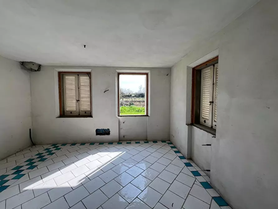 Immagine 12 di Villa in vendita  a Santa Maria A Monte