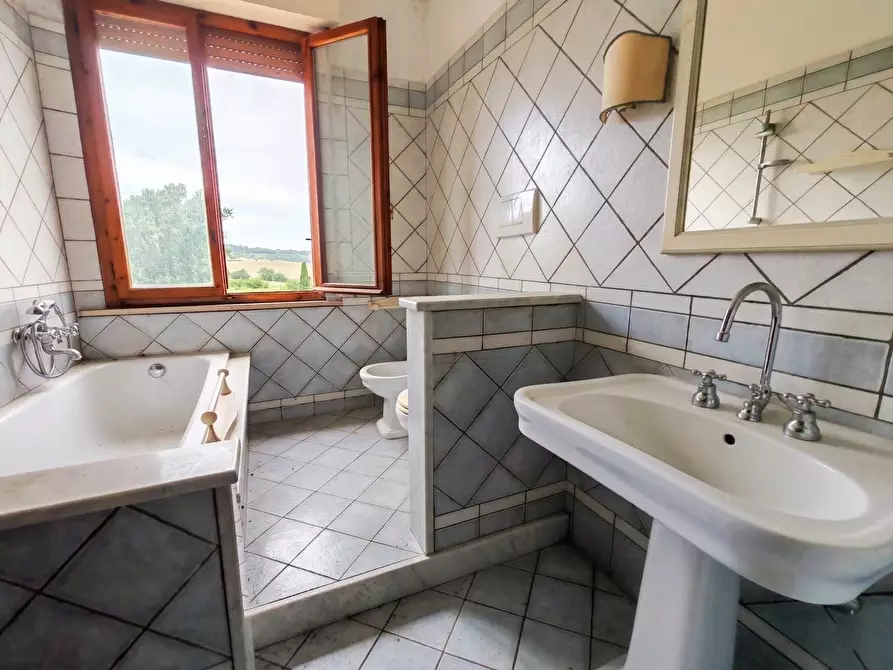 Immagine 11 di Appartamento in vendita  a Casciana Terme Lari